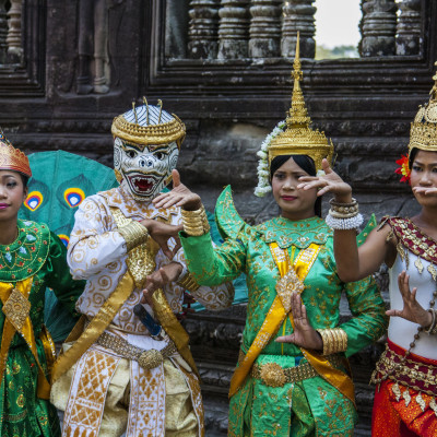 Private Cambodia 5 Days 4 nights_ Cambodia Cruise