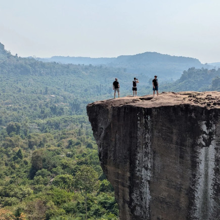 FULL DAY KULEN MOUNTAIN - BANTEAY SREY