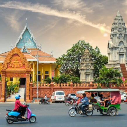 MEKONG ISLAND/SILK ISLAND TOURS BY TUK TUK OR BICYCLE + CITY TOURS