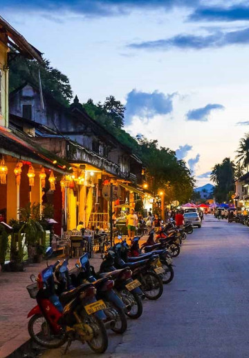 4 DAYS NORTHERN LAOS LUANG PRABANG