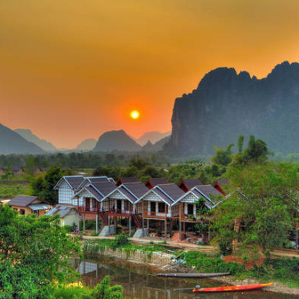 VIENTIANE - BUDDHA PARK - VANG VIENG