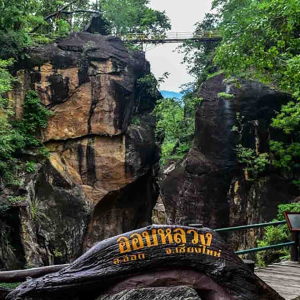 CHIANG MAI – MAE WANG NATIONAL PARK – OB LUANG NATIONAL PARK