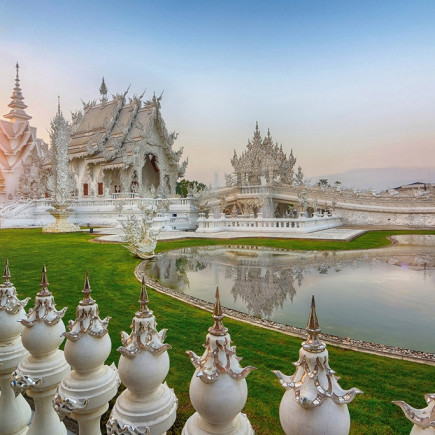 CHIANGRAI – WHITE TEMPLE – COOKING CLASS PRIVATE CAR ENGLISH GUIDE