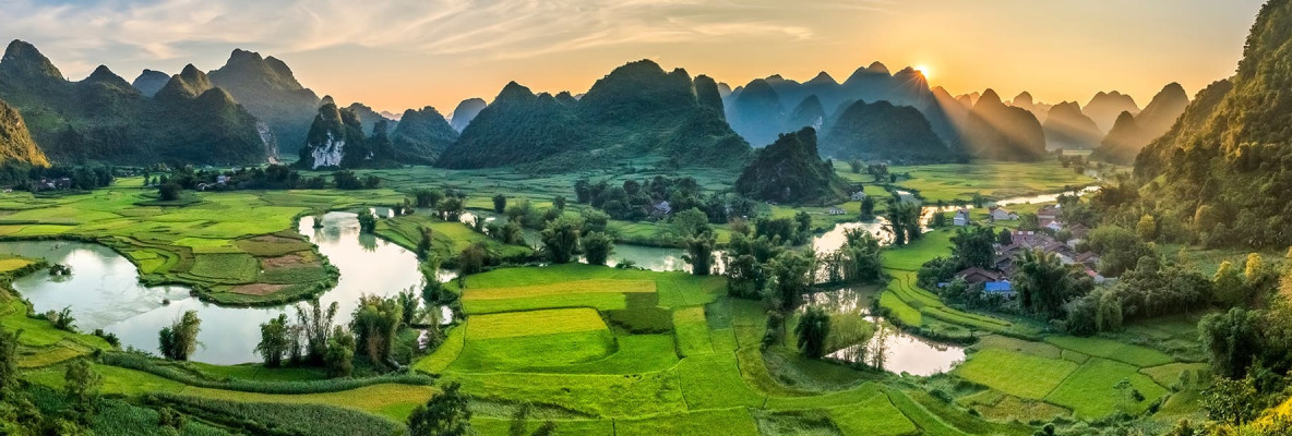 Private Viet Nam24 Days 23 Nights - Highlands to Islands Expedition