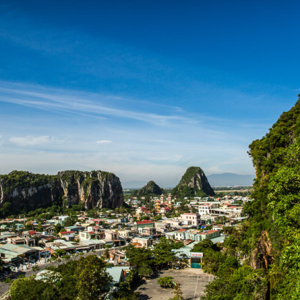 HOI AN - MARBLE MOUNTAIN - TRANSFER TO HUE