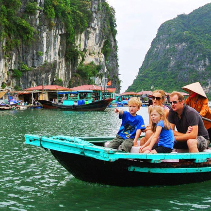HA LONG BAY - HA NOI - FLY TO DANANG - HOI AN