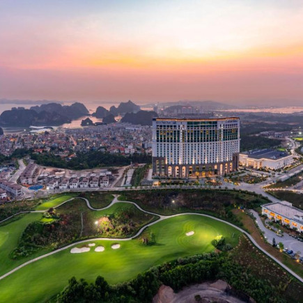 HA LONG - FLC GOLF