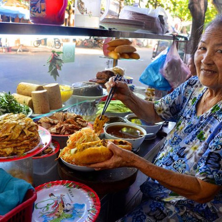 AFTERNOON STREET FOOD TOUR 