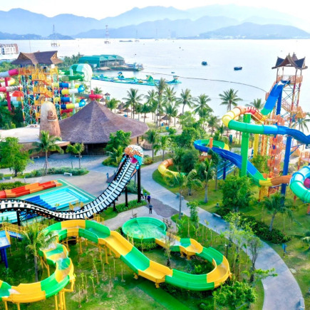 DISCOVER THE VINPEARLLAND AMUSEMENT PARK
