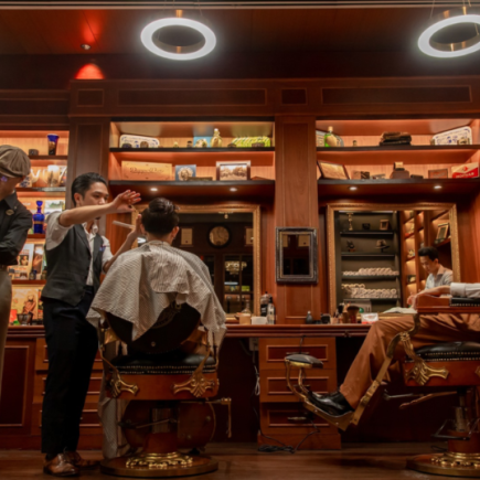 Ho Chi Minh Arrival - Visiting a barber Shop - The Bar Street