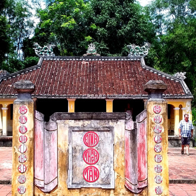 Central Vietnam Daily Tour - Ky Anh Tunnel
