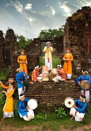 Central Vietnam Daily Tour - Fullday My Son Sanctuary and Vinh Trinh Massacre