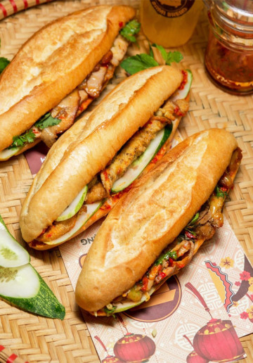 Hoi An Street Food and Cocktail