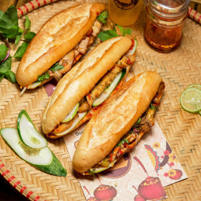 Hoi An Street Food and Cocktail