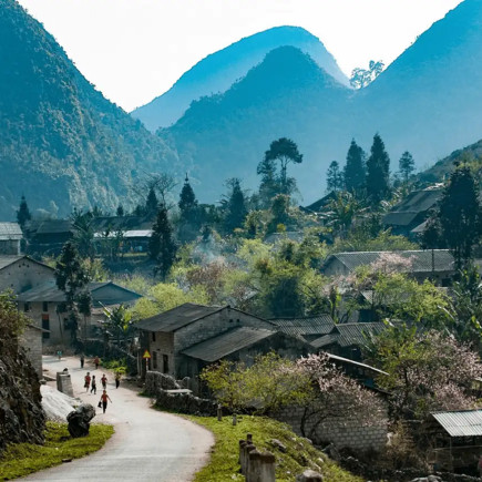 HA GIANG CITY - QUAN BA - YEN MINH - PHO CAO – SUNG LA - DONG VAN TOWN