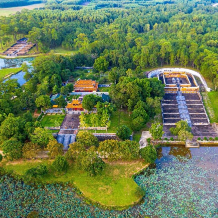 PHONG NHA - DMZ – HUE 