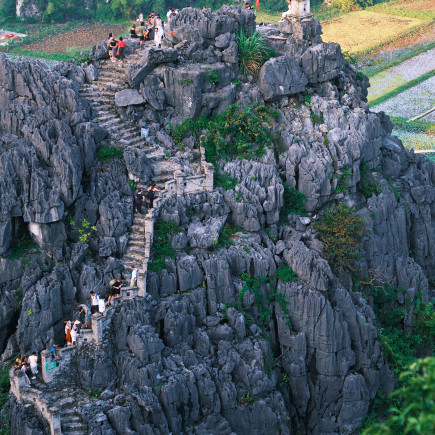 NINH BINH (TRANG AN & MUA CAVE) – MAI CHAU