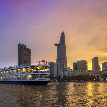 HO CHI MINH CITY (SAI GON) BY PRIVATE CAR