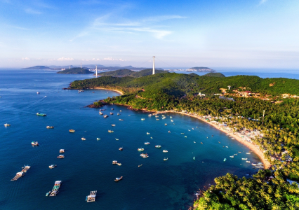 Festive Tailor-Made Christmas Tours Vietnam