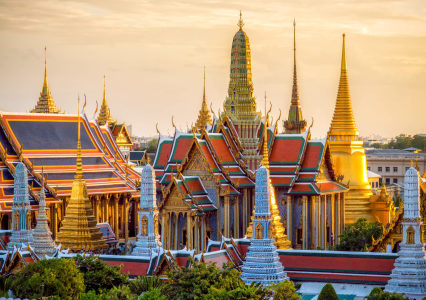 Bangkok private street food and night market tour, local style