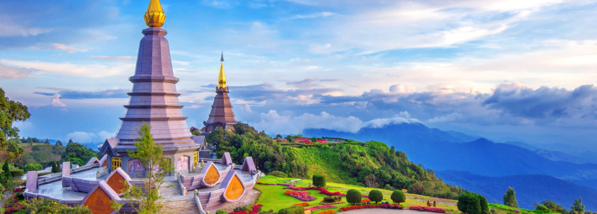 Luxury Thailand honeymoon beach retreat for romantic couples