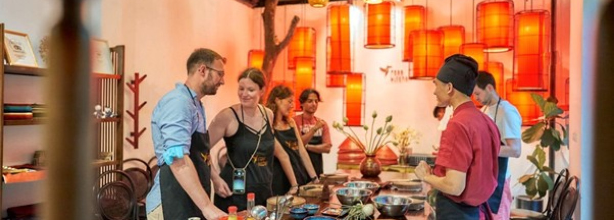 Vietnam Foodie Tours Hanoi Saigon culinary experiences across regions
