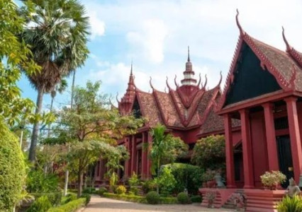 Luxury Phnom Penh holiday – discover Cambodia in style