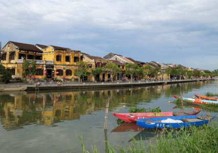 Vietnam high-end cultural and heritage tour gains strong attention in 2025