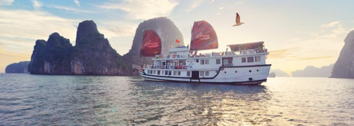 A world-class experience with a Halong Bay luxury cruise - Halong Bay in a completely new way