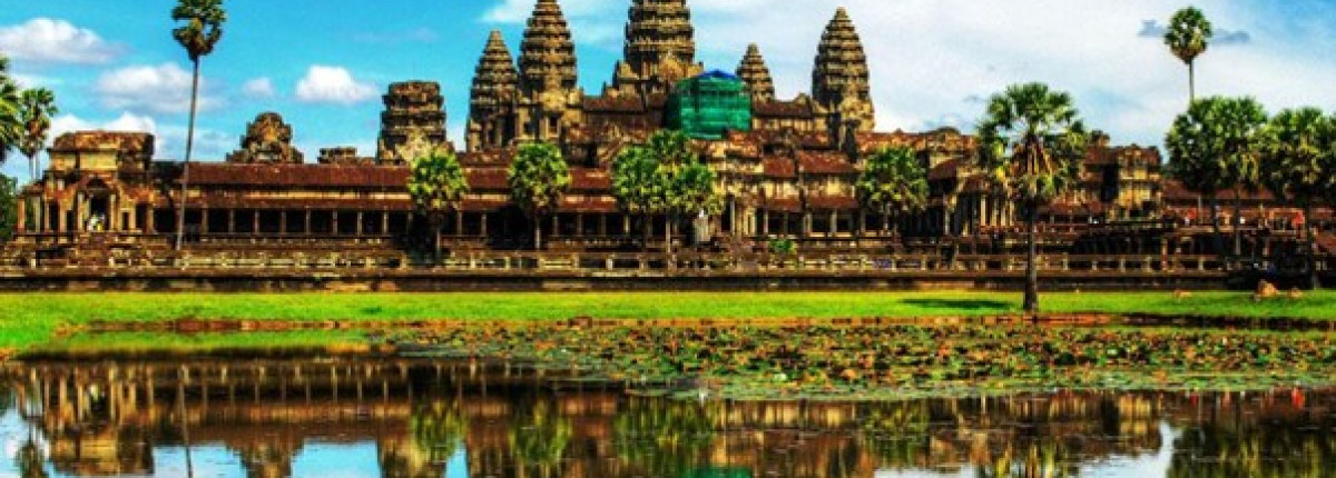 Capture the golden moments with our detailed guide to the Angkor Wat photography tour