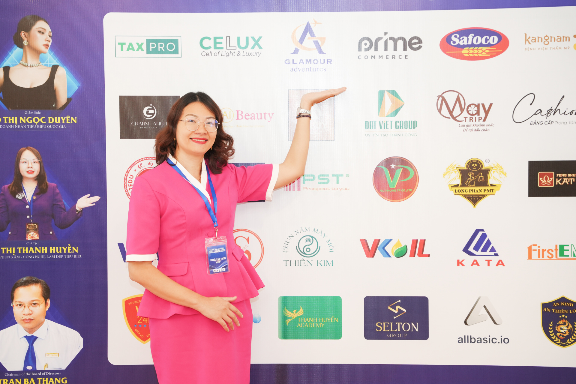 BEN04361.jpg (693 KB)