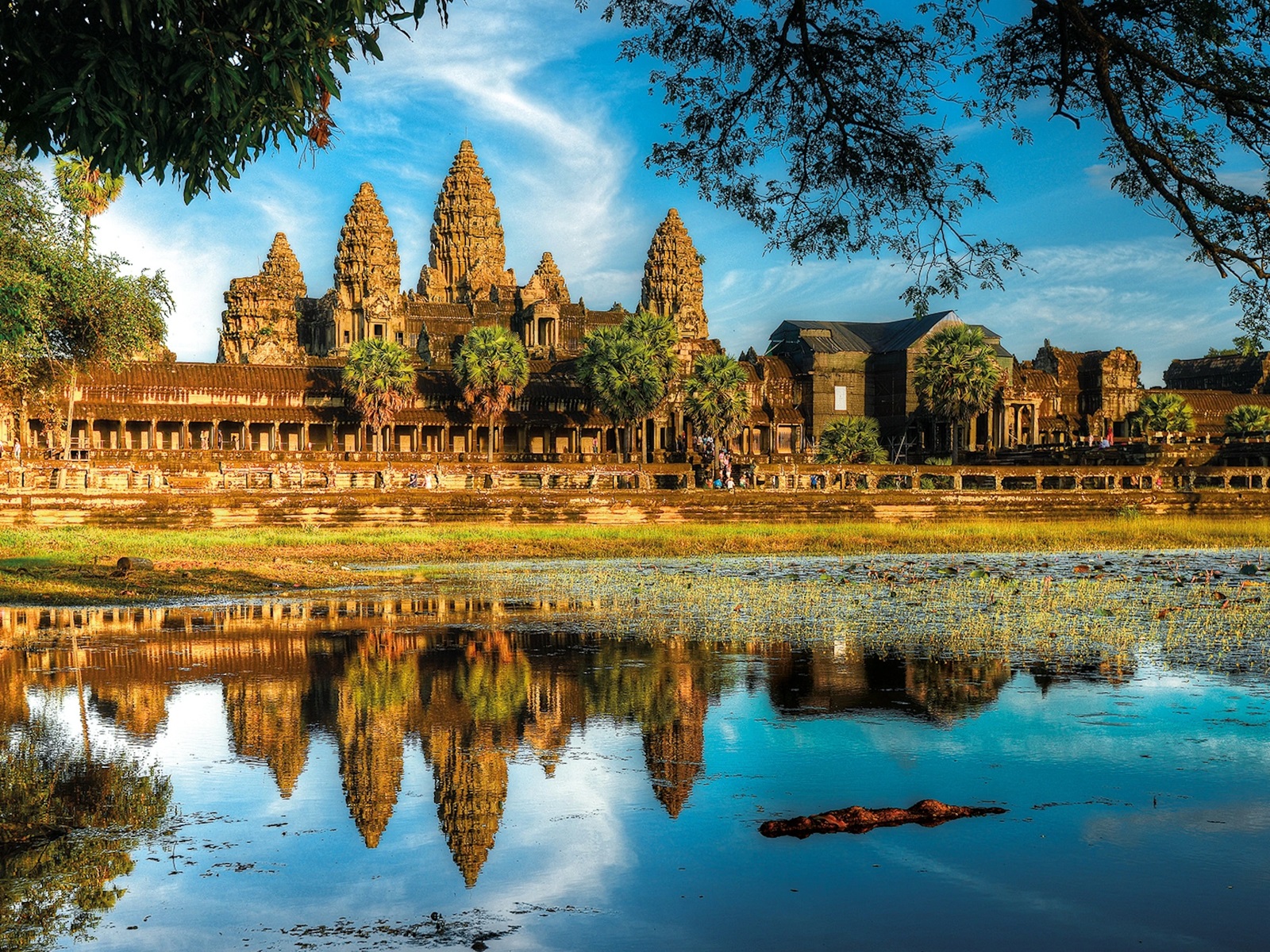 339930_Angkorlead2_4x3.jpg (1.03 MB)