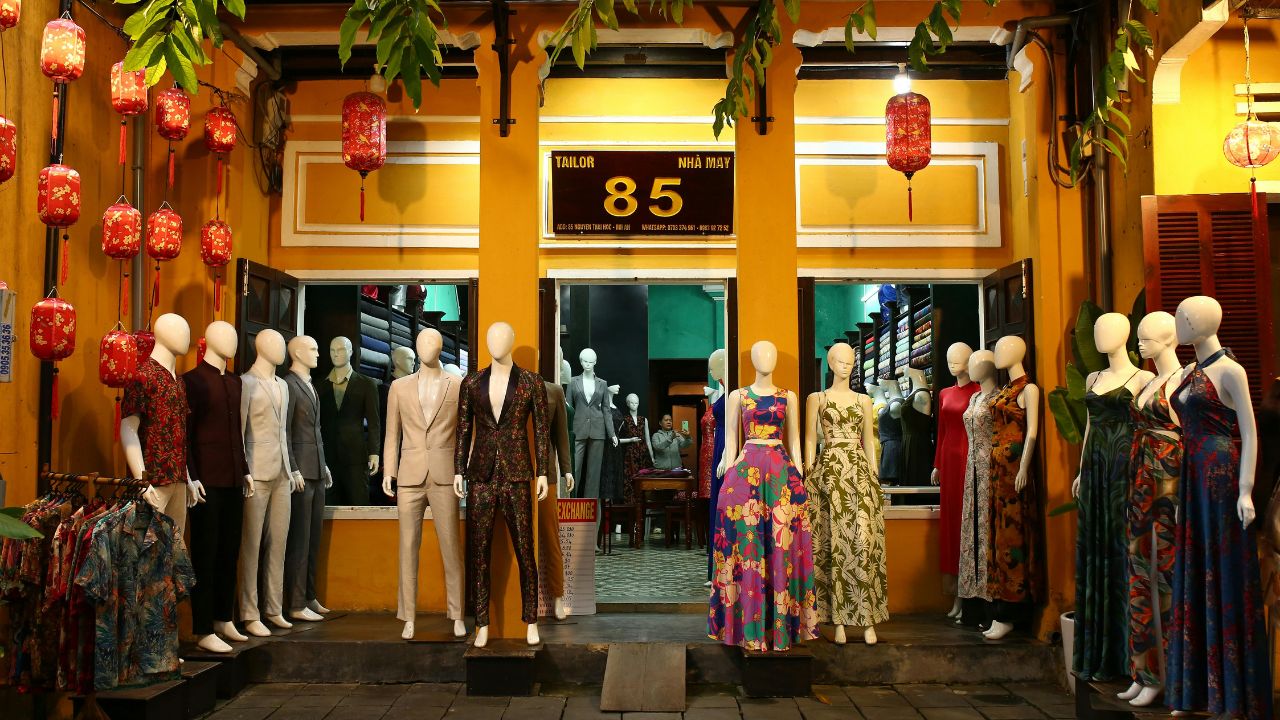 Explore-9-Best-Tailors-in-Hoi-An-for-Custom-Made-Outfits-La-siesta-hoi-an-resort-and-spa-hoi-an-vietnam.jpg (198 KB)