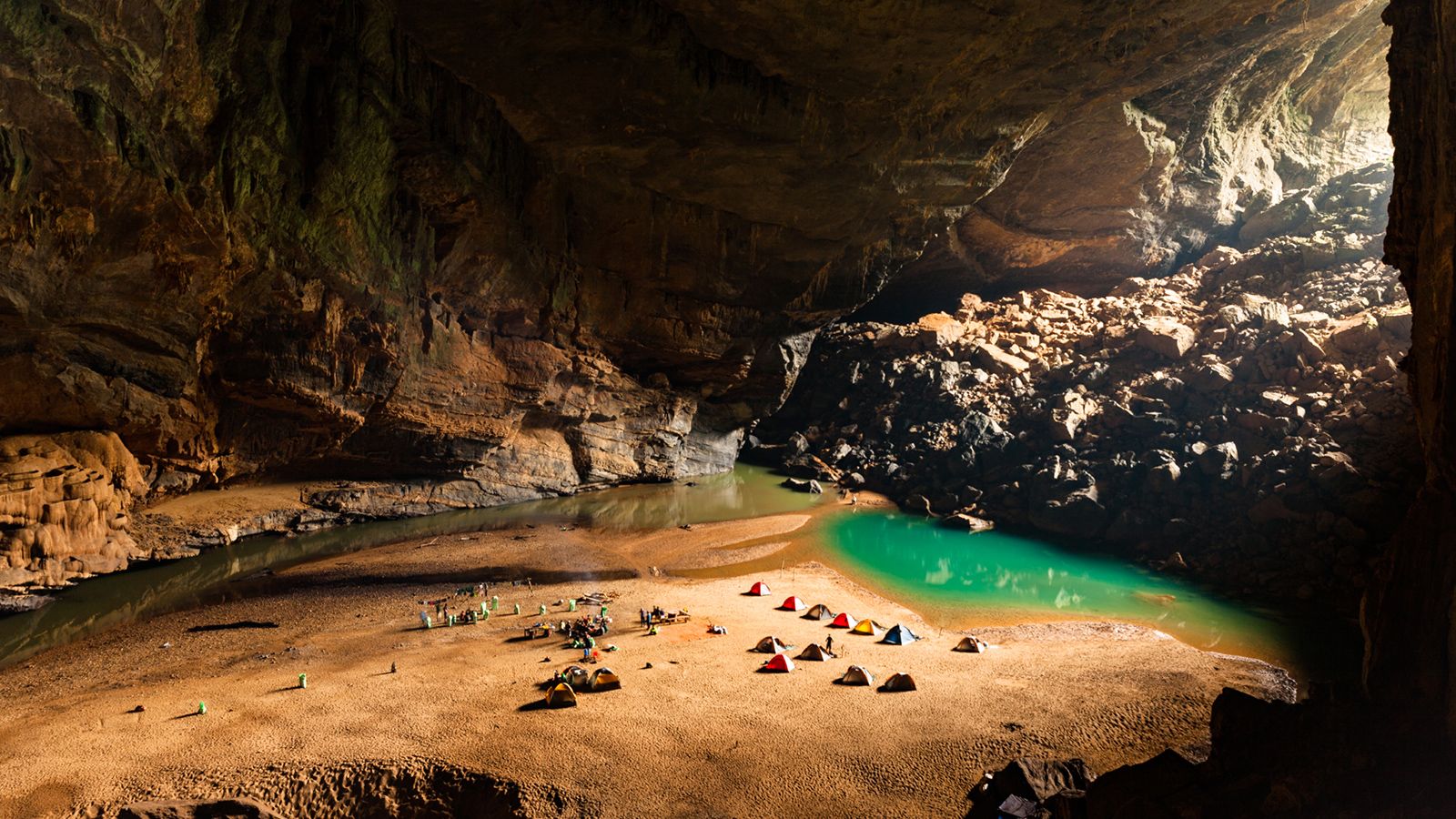 son-doong-cave.jpg (314 KB)