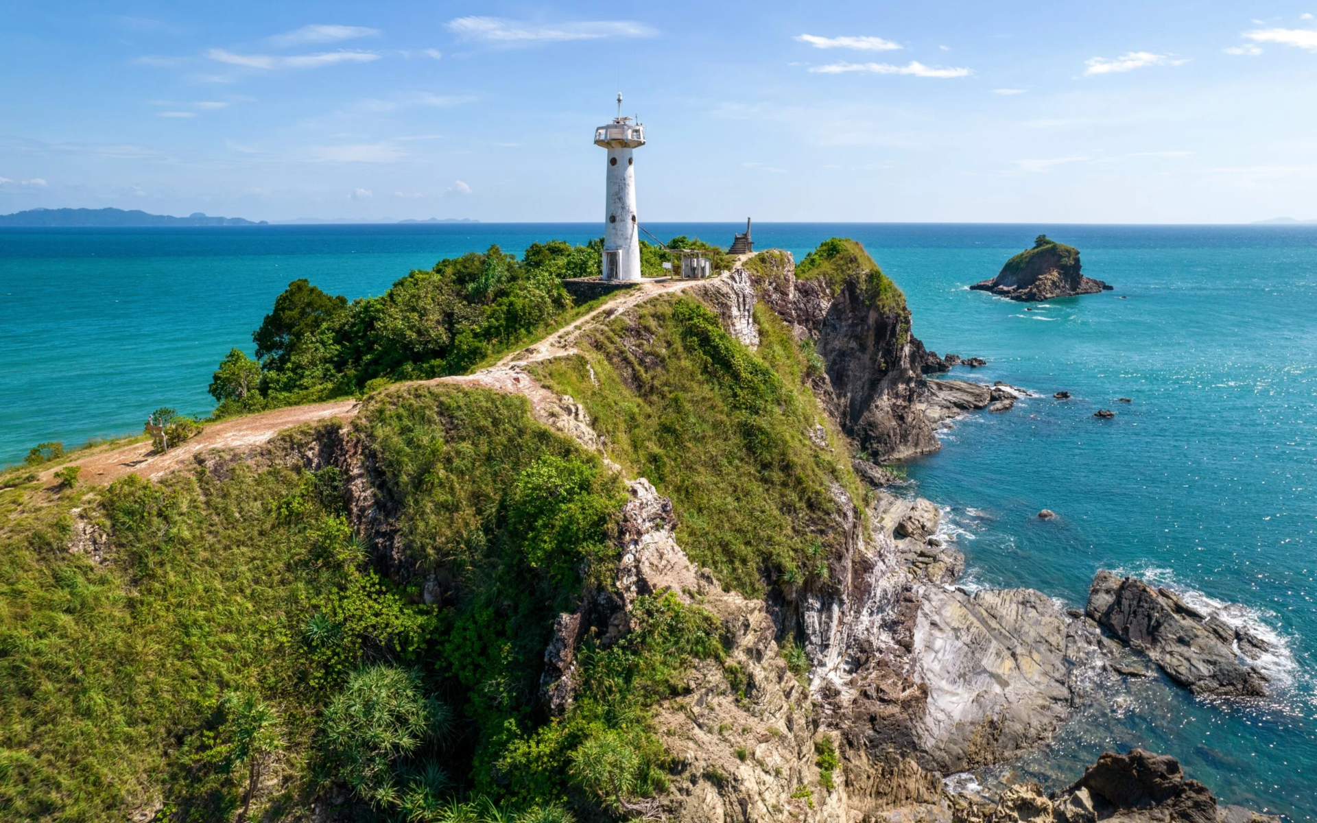 best-winter-destinations-in-asia-for-a-warm-and-peaceful-escape5.png (3.80 MB)