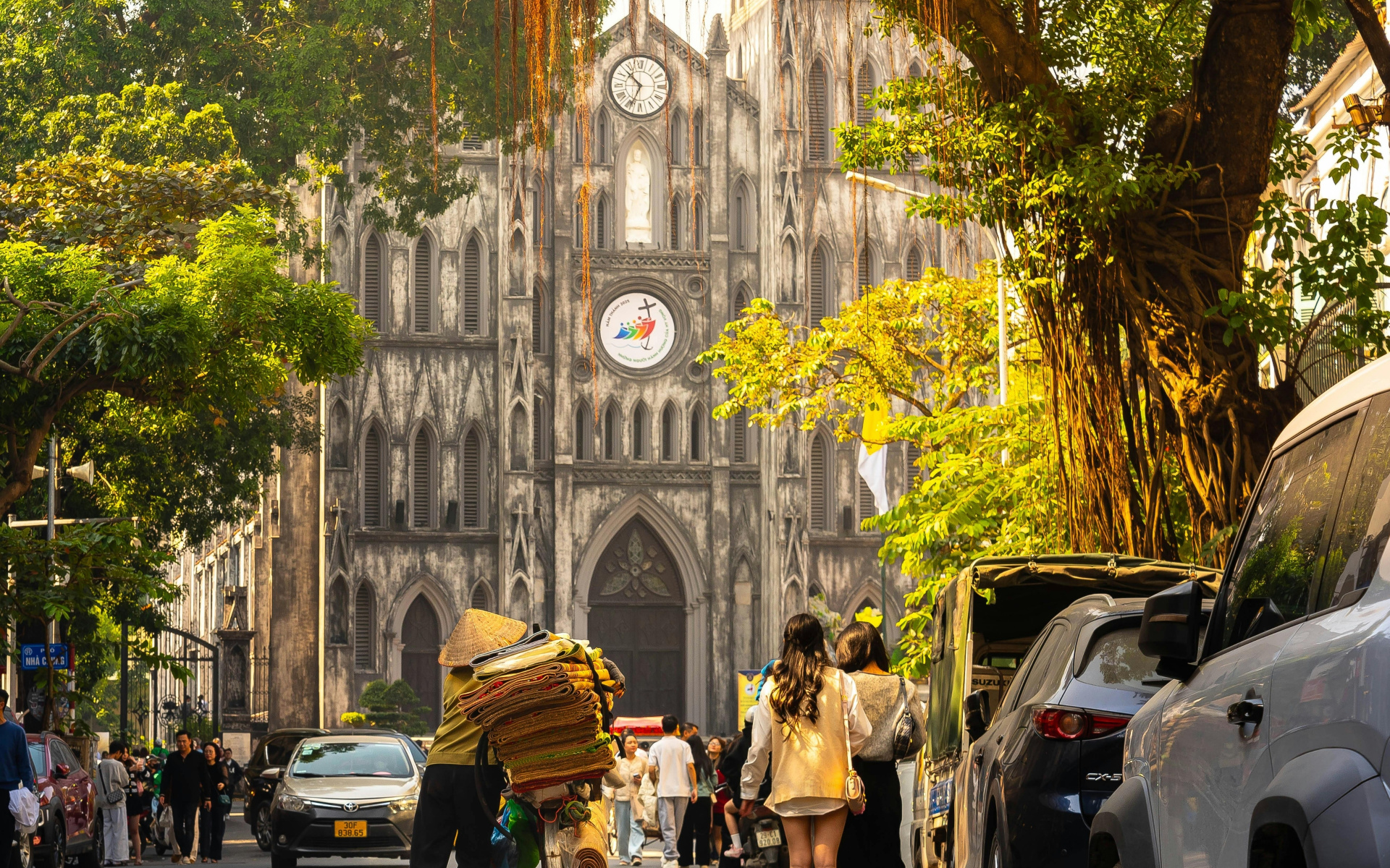 connecting-regional-cultures-with-multi-country-indochina-tours2.jpg (1.46 MB)