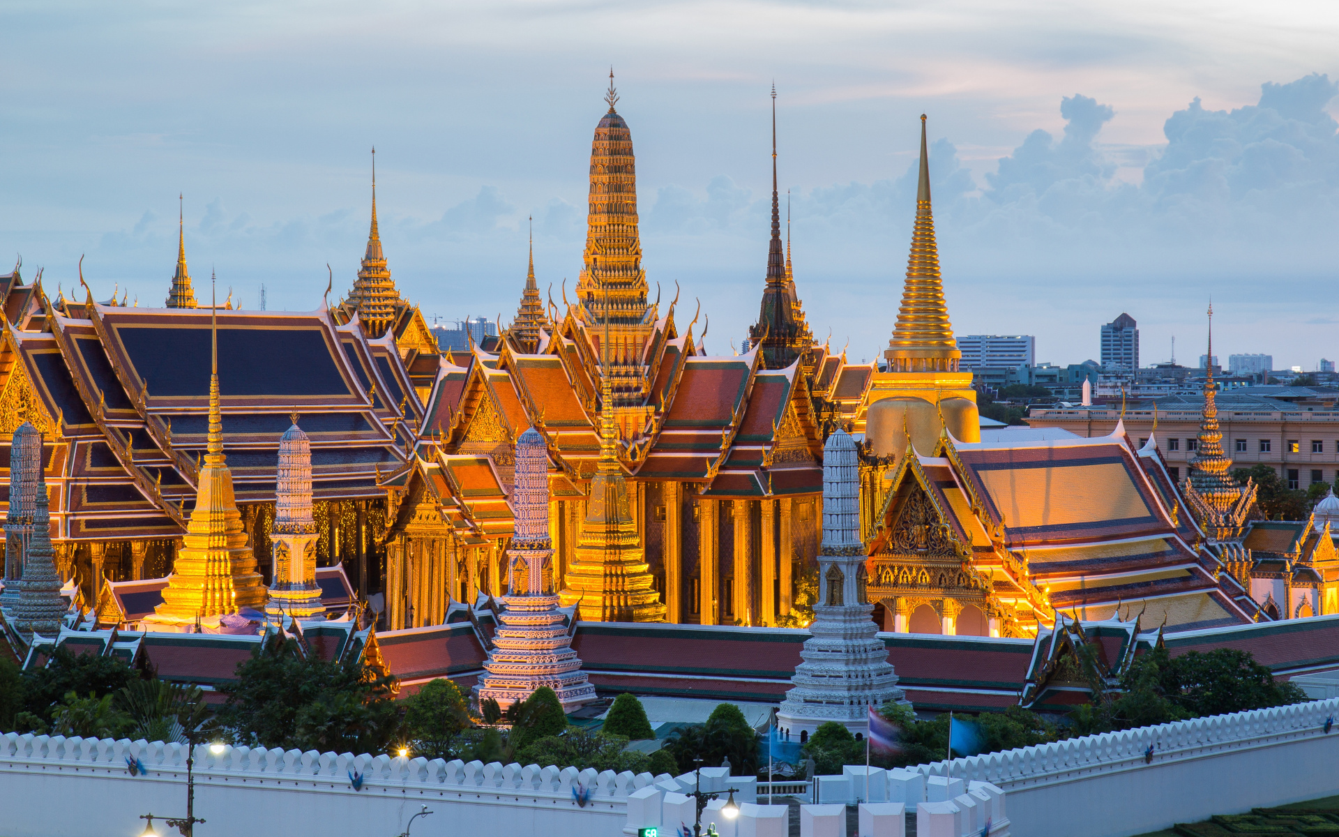 enjoy-authentic-experiences-and-the-best-things-to-do-in-bangkok1.jpg (1.15 MB)