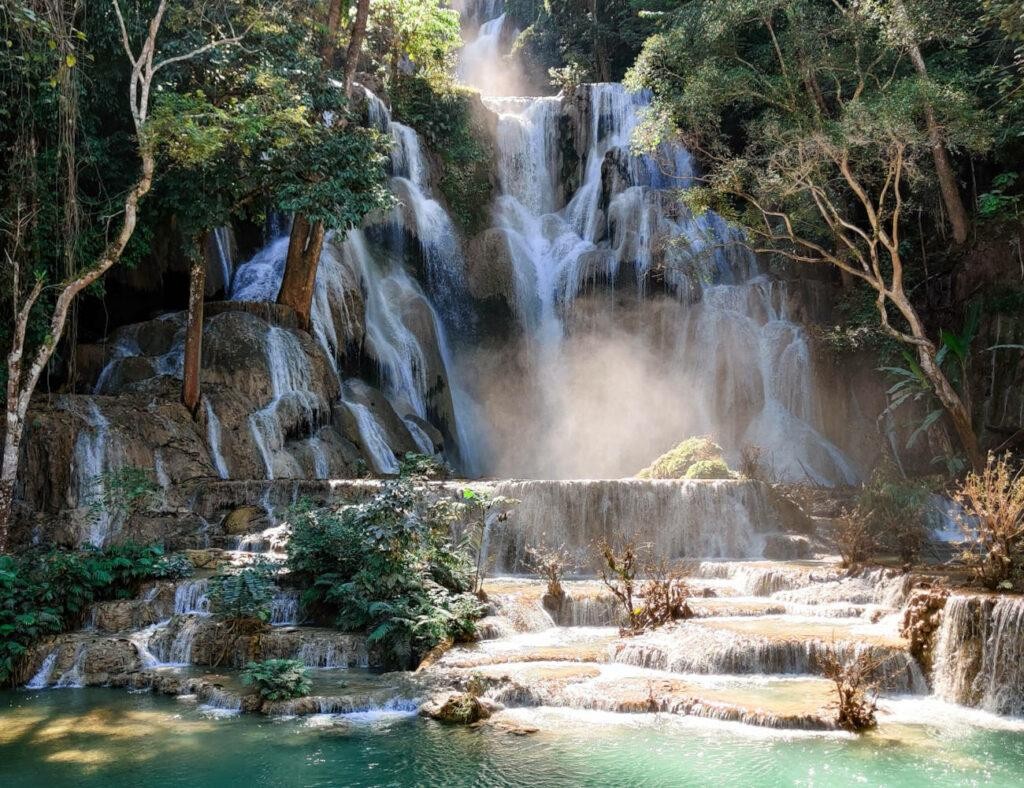 tailor-made-laos-tours-authentic-private-journeys-crafted-for-you5.jpg (279 KB)