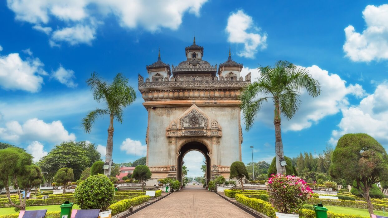 vientiane-heritage-tour-explore-laos-cultural-heart1.png (1.29 MB)